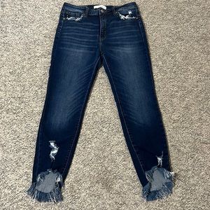 KanCan 11/29 skinny ankle jeans with distressing.
